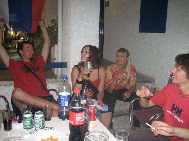 i/Kranj/Absolvent08/04-RedLoveParty/absolvent 1552.jpg_640.jpg